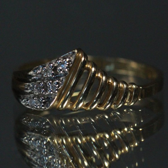 10k GOLD PAVE RHINESTONES RING - Picture 7 of 9